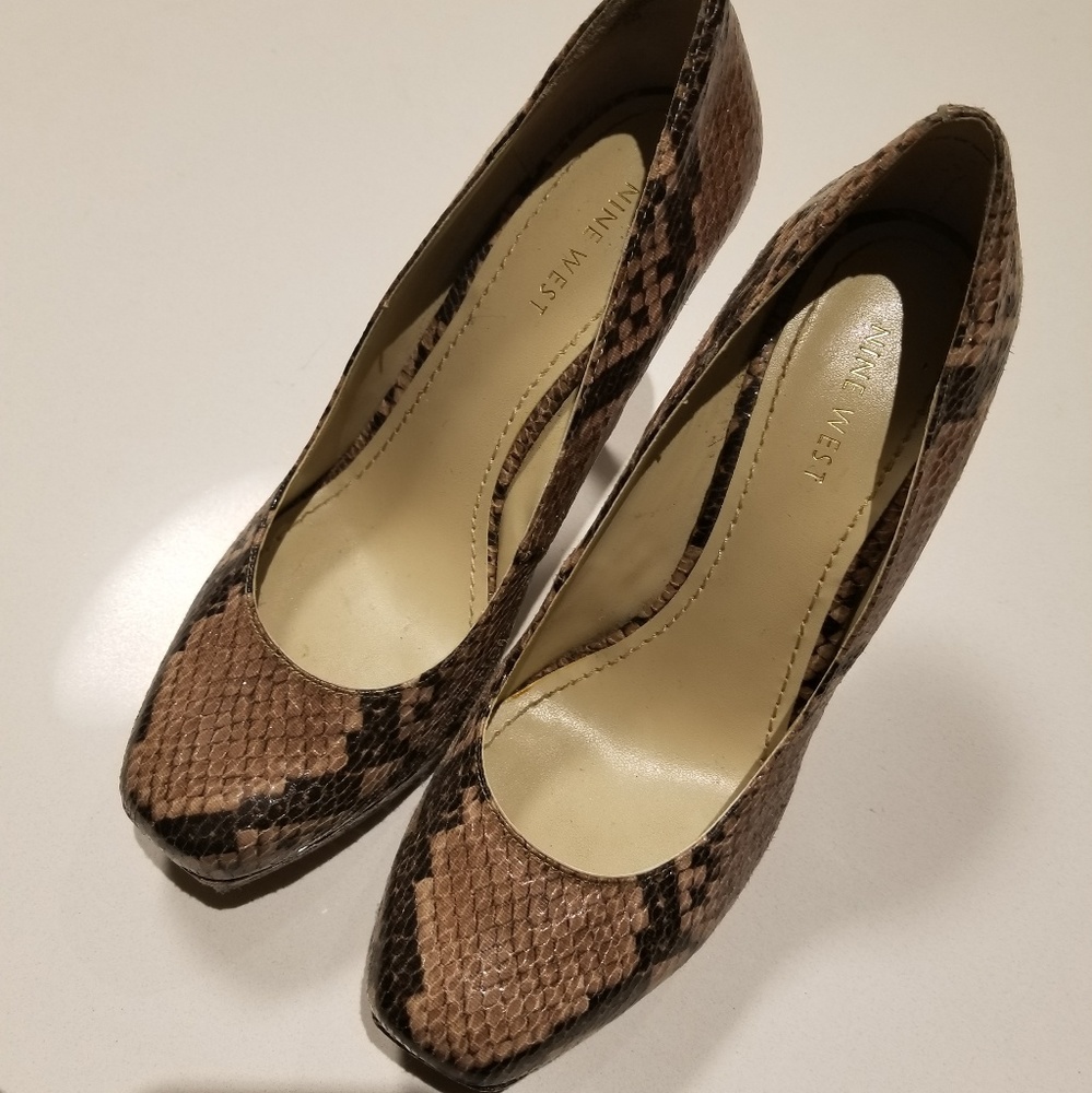Nine west faux snake skin heels